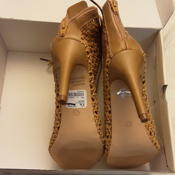 Cato weave open toe ankle bootie - Picture 2 of 7